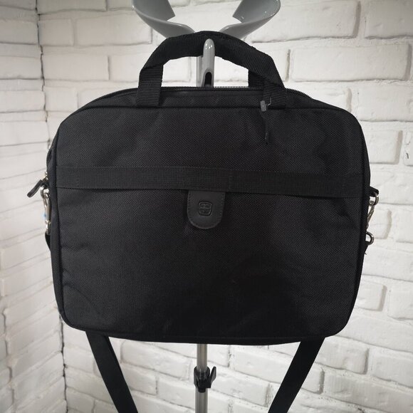 NWOT Wenger Black Zipper Closure Notebook Carry Case w/ 2 Carry Handles - Picture 4 of 7